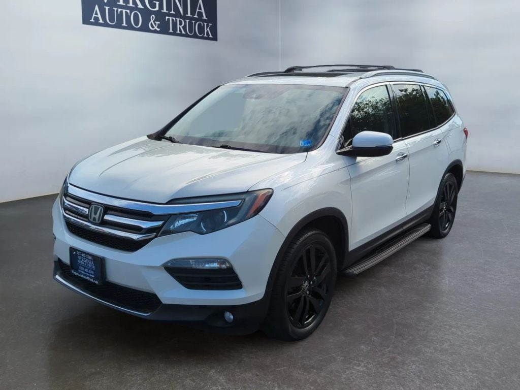 2017 HONDA PILOT TOURING SPORT UTILITY 4D Photo in Norfolk VA 23518