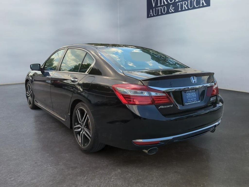 2017 HONDA ACCORD SPORT SE SEDAN 4D Photo in Norfolk VA 23518