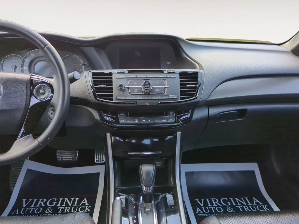 2017 HONDA ACCORD SPORT SE SEDAN 4D Photo in Norfolk VA 23518