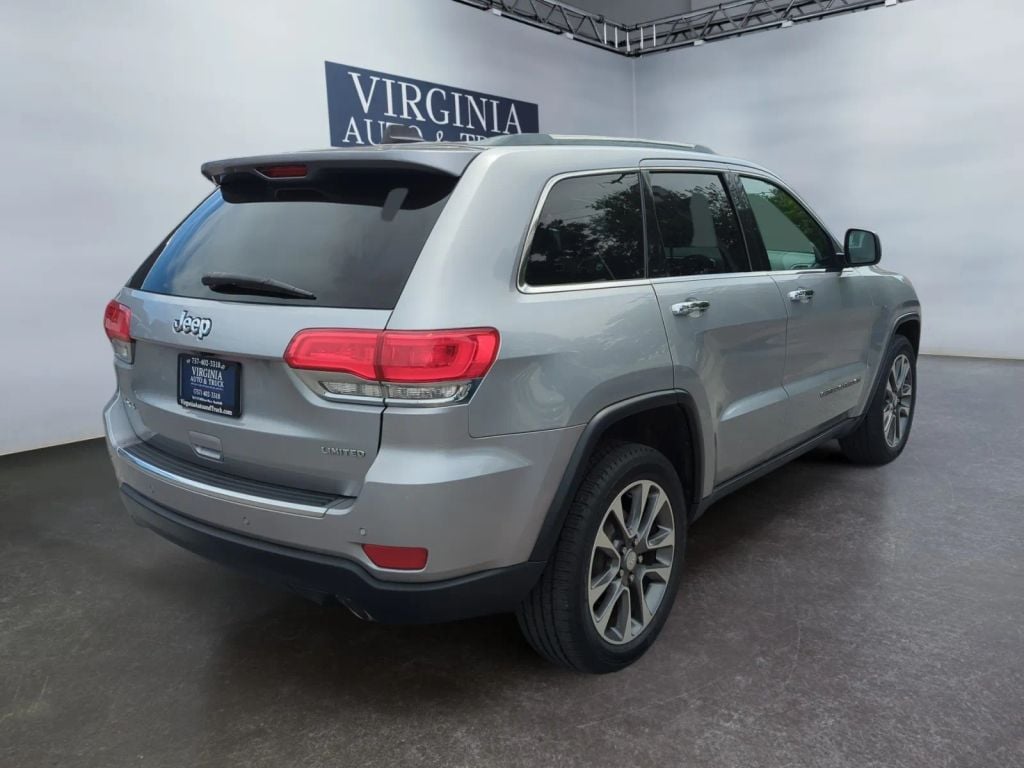 Pre-Owned 2018 JEEP GRAND CHEROKEE LIMITED SPORT UTILITY 4D - photo - 14