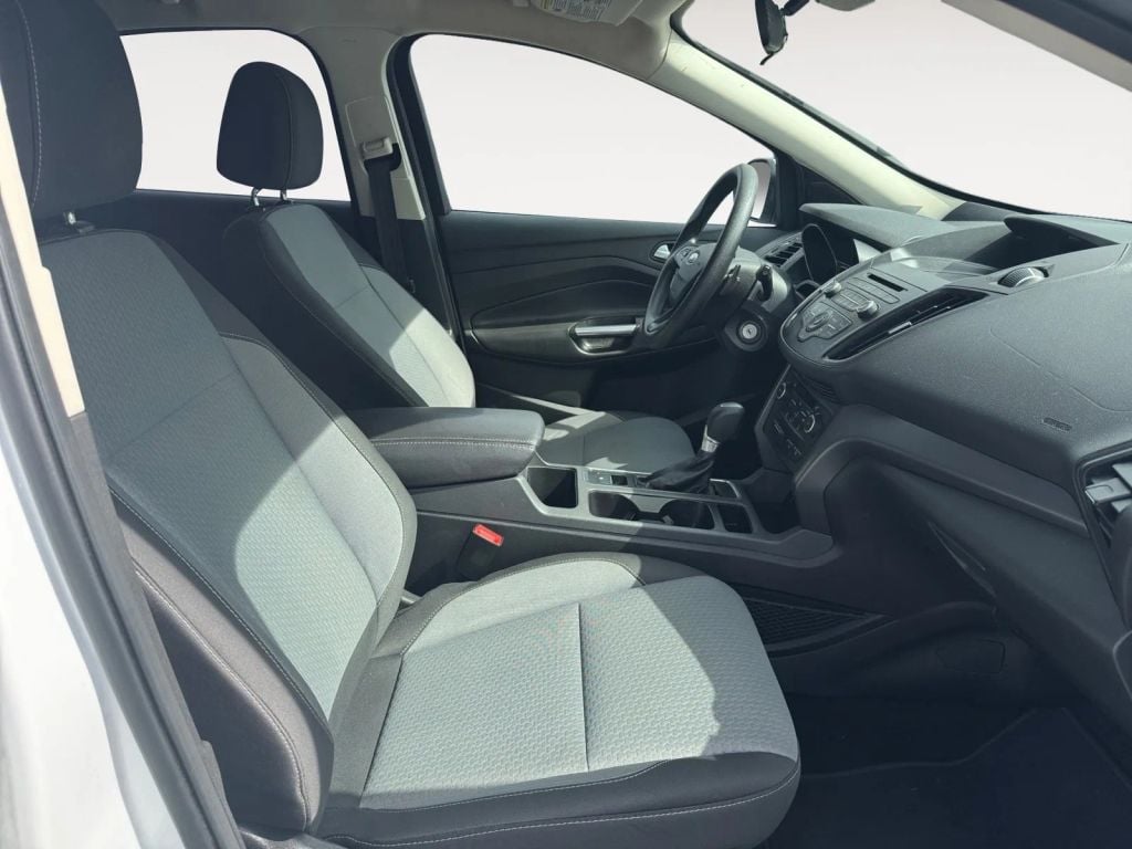 2017 FORD ESCAPE SE SPORT UTILITY 4D Photo in Norfolk VA 23518