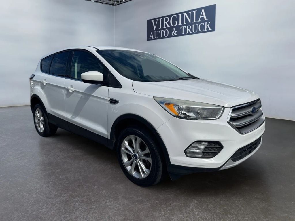 2017 FORD ESCAPE SE SPORT UTILITY 4D Photo in Norfolk VA 23518