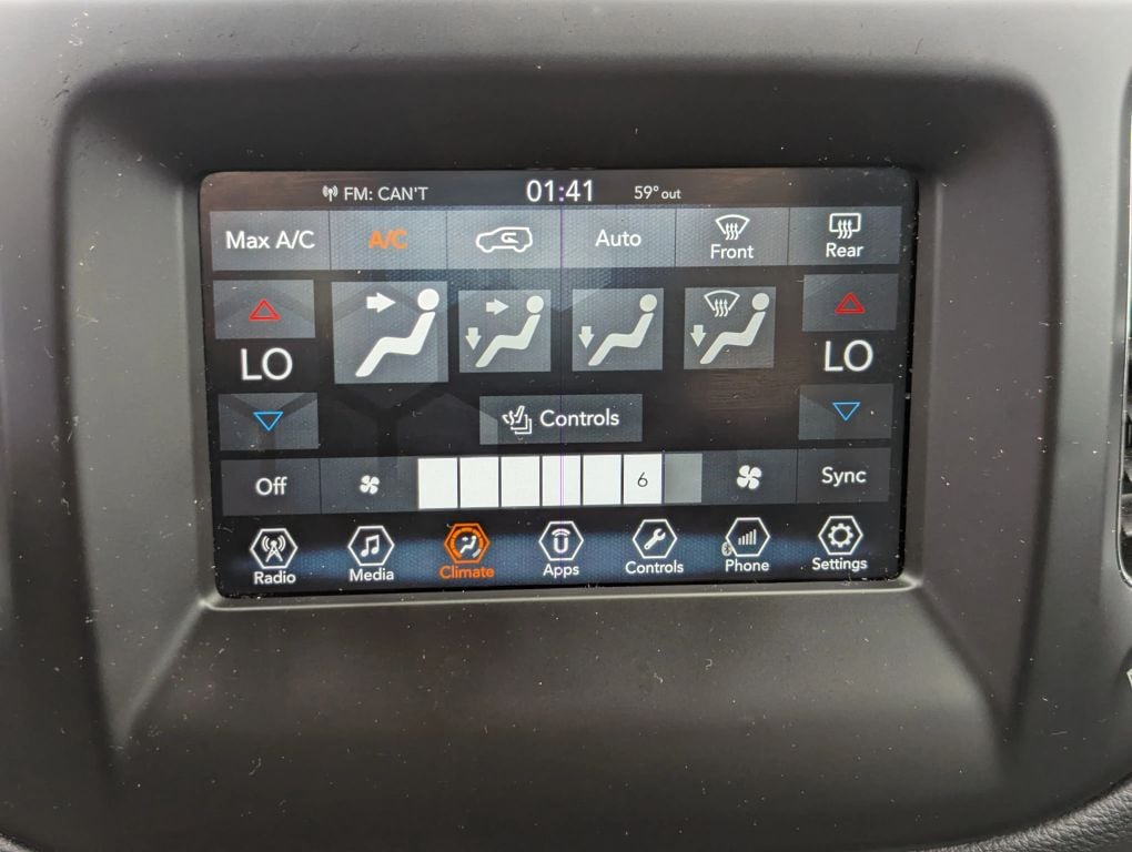 2018 JEEP COMPASS LATITUDE SPORT UTILITY 4D Photo in Norfolk VA 23518