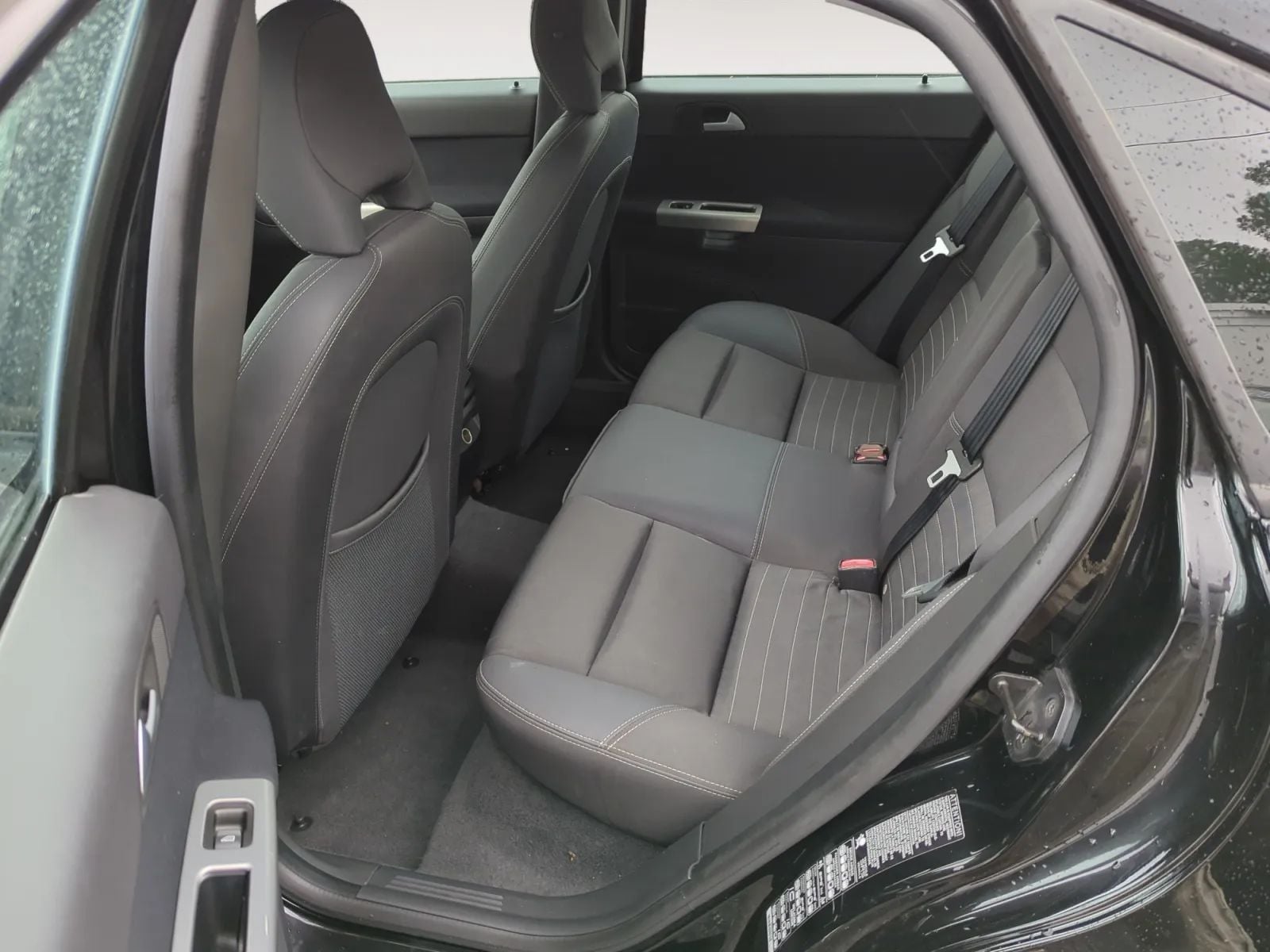 Pre-Owned 2006 Volvo S40 T5 Sedan 4D - photo - 10