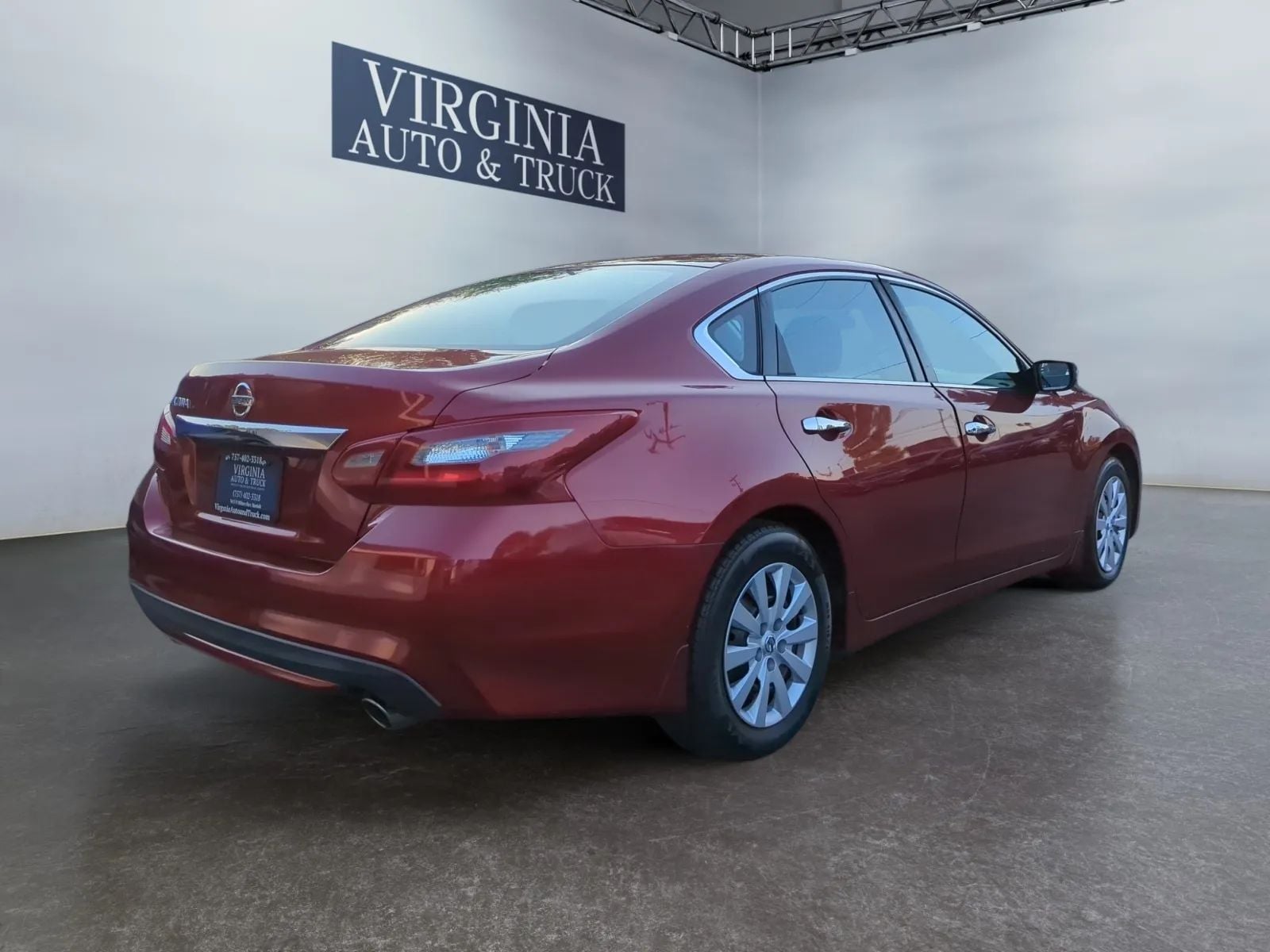 Pre-Owned 2018 Nissan Altima 2.5 S Sedan 4D - photo - 10