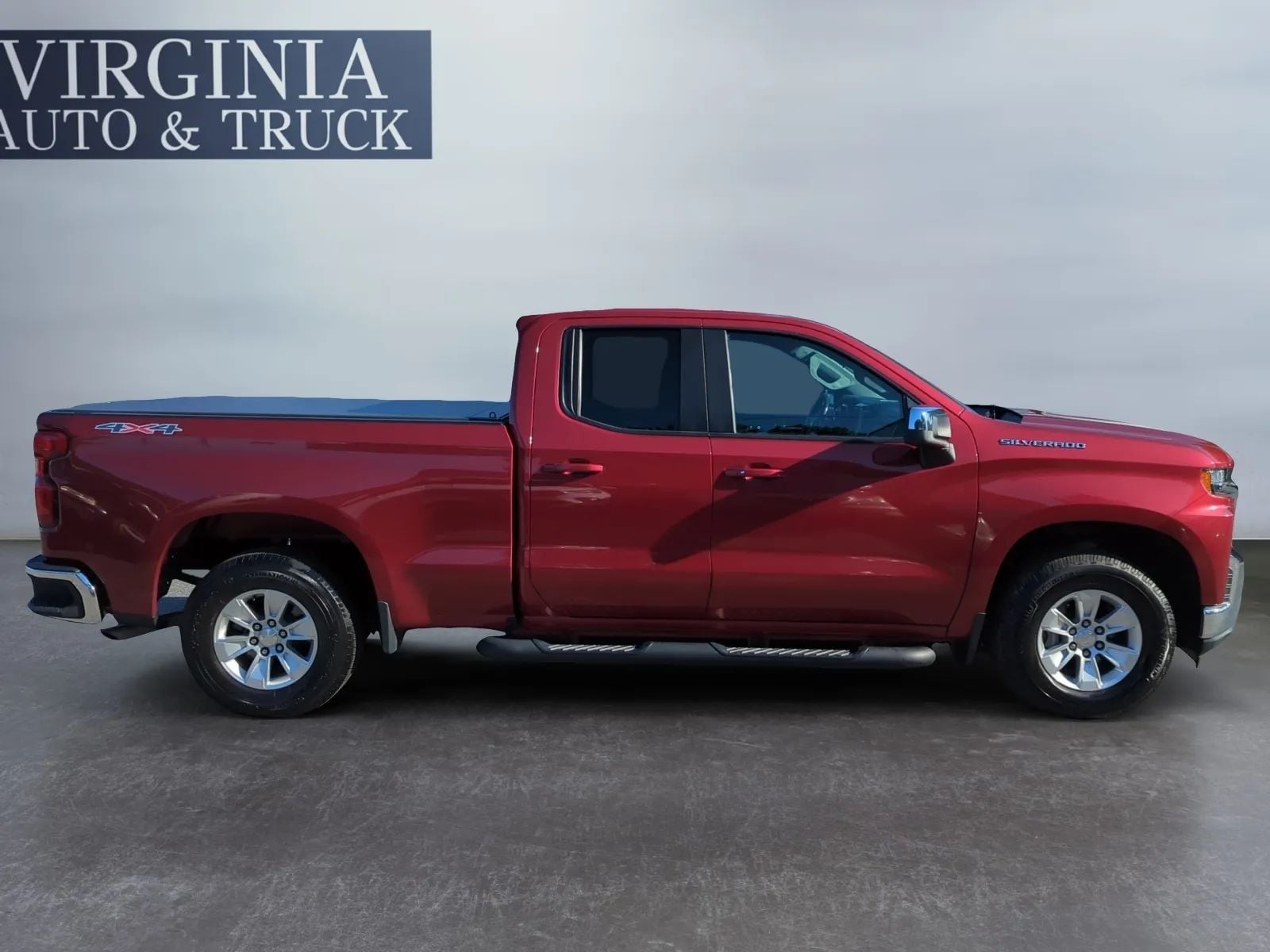 Pre-Owned 2020 Chevrolet Silverado 1500 Double Cab LT Pickup 4D 6 1/2 ft - photo - 7