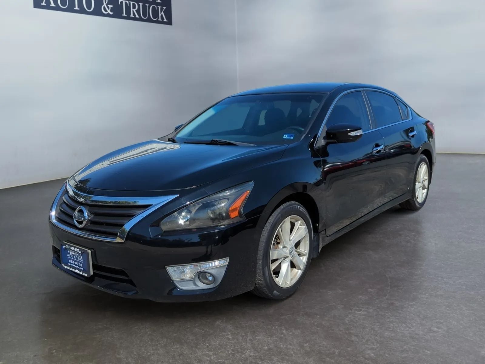 Pre-Owned 2013 Nissan Altima 2.5 SL Sedan 4D - photo - 0