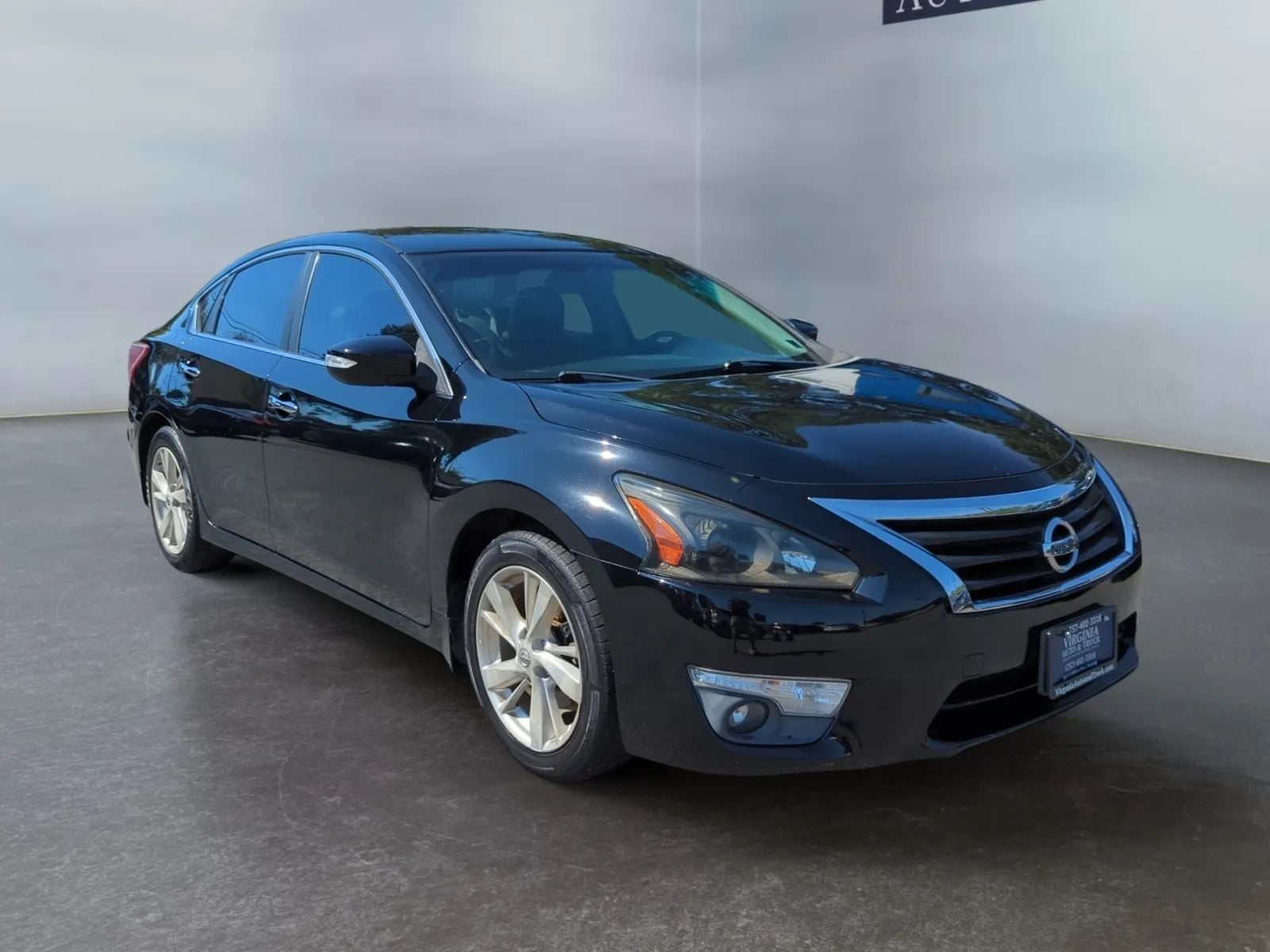 Pre-Owned 2013 Nissan Altima 2.5 SL Sedan 4D - photo - 2