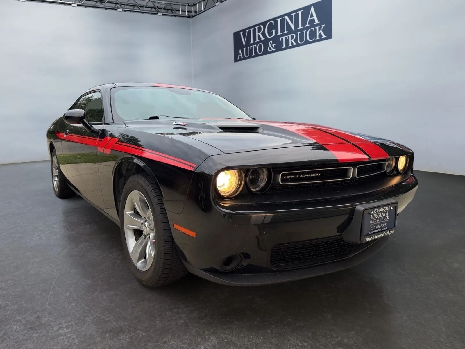 2021 Dodge Challenger SXT Coupe 2D Photo in Norfolk VA 23518