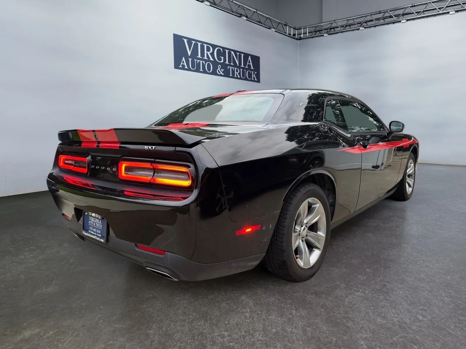 2021 Dodge Challenger SXT Coupe 2D Photo in Norfolk VA 23518