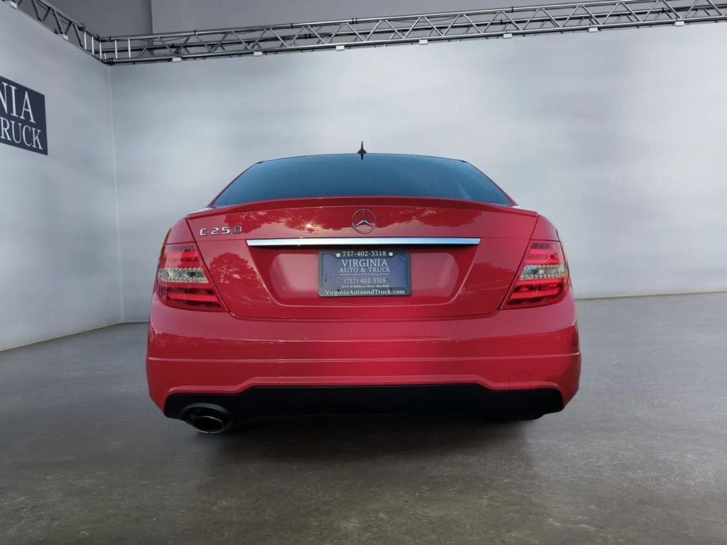 Pre-Owned 2014 MERCEDES-BENZ C-CLASS C 250 LUXURY SEDAN 4D - photo - 11