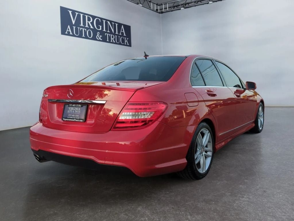 Pre-Owned 2014 MERCEDES-BENZ C-CLASS C 250 LUXURY SEDAN 4D - photo - 13