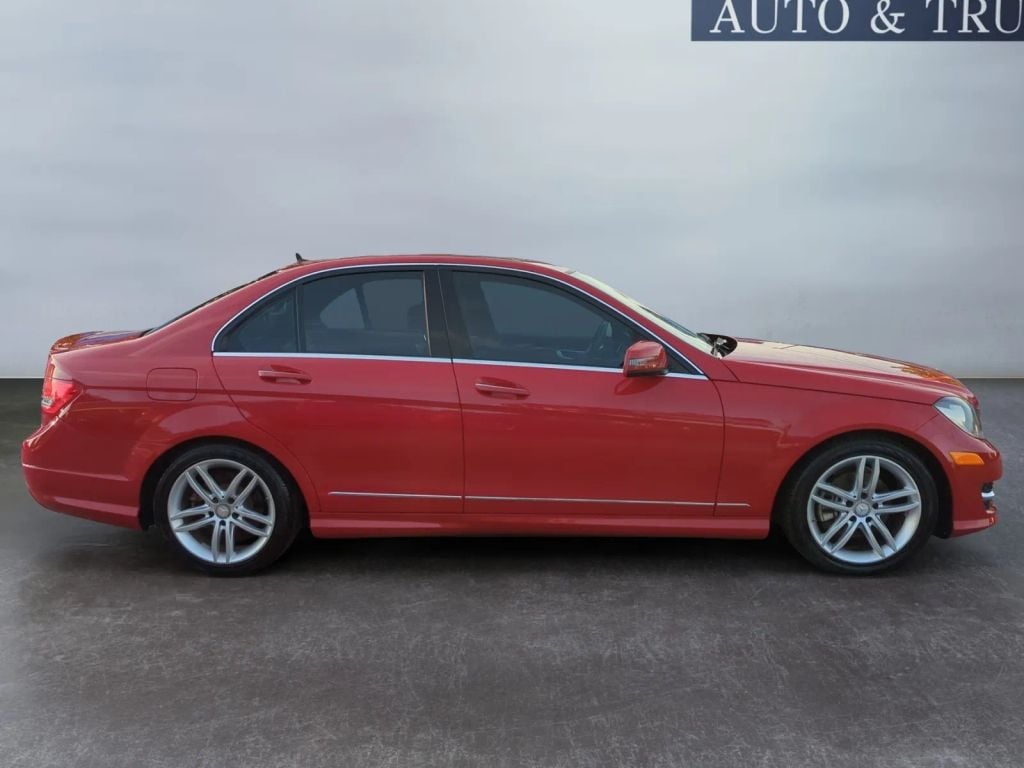 Pre-Owned 2014 MERCEDES-BENZ C-CLASS C 250 LUXURY SEDAN 4D - photo - 9