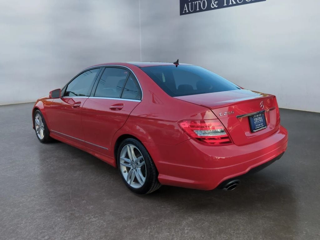 Pre-Owned 2014 MERCEDES-BENZ C-CLASS C 250 LUXURY SEDAN 4D - photo - 12