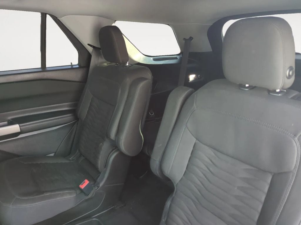 Pre-Owned 2020 FORD EXPLORER XLT SPORT UTILITY 4D - photo - 4
