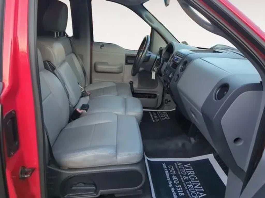 Pre-Owned 2007 FORD F150 REGULAR CAB XL PICKUP 2D 8 FT - photo - 4