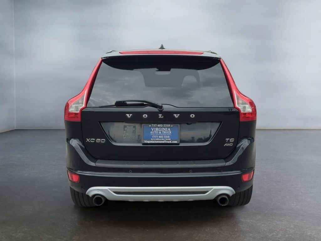 Pre-Owned 2012 VOLVO XC60 T6 R-DESIGN SPORT UTILITY 4D - photo - 11