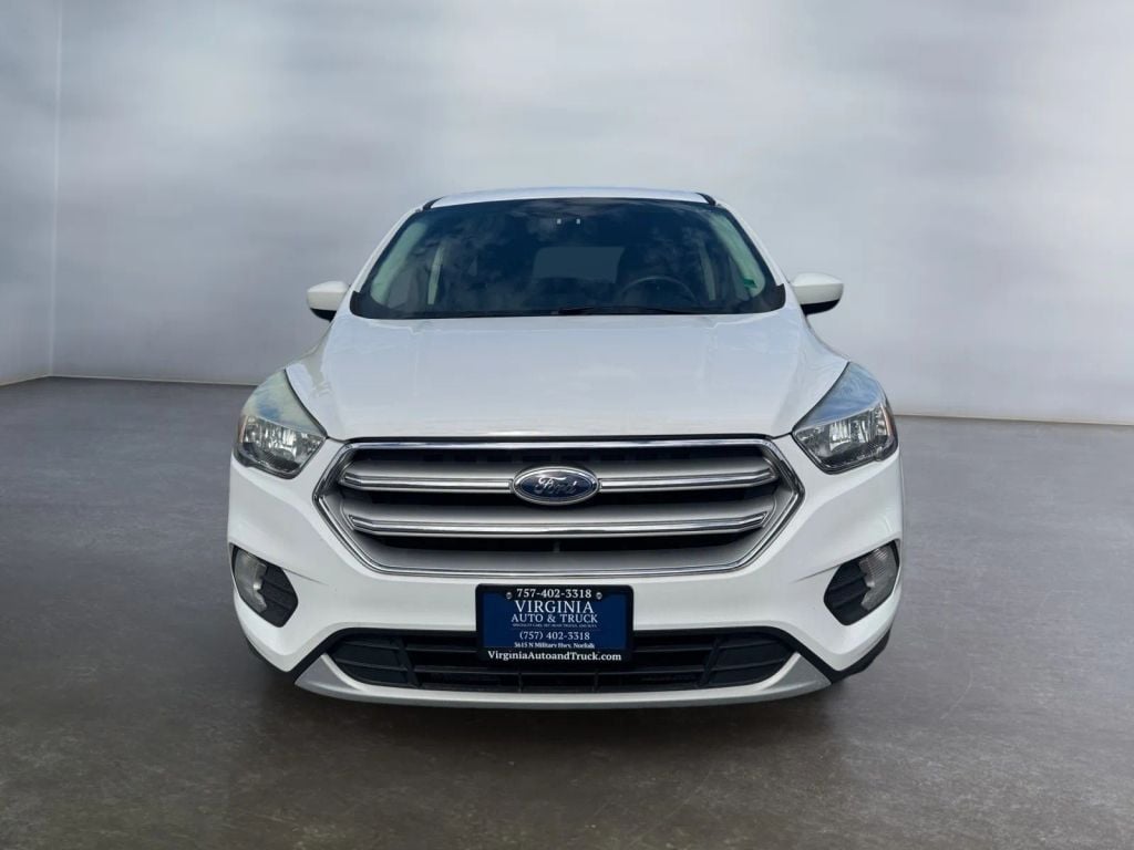 Pre-Owned 2017 FORD ESCAPE SE SPORT UTILITY 4D - photo - 9