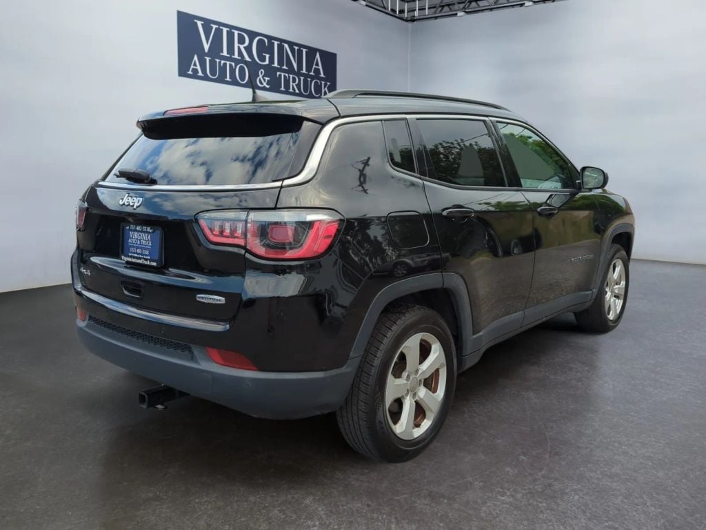 Pre-Owned 2018 JEEP COMPASS LATITUDE SPORT UTILITY 4D - photo - 14