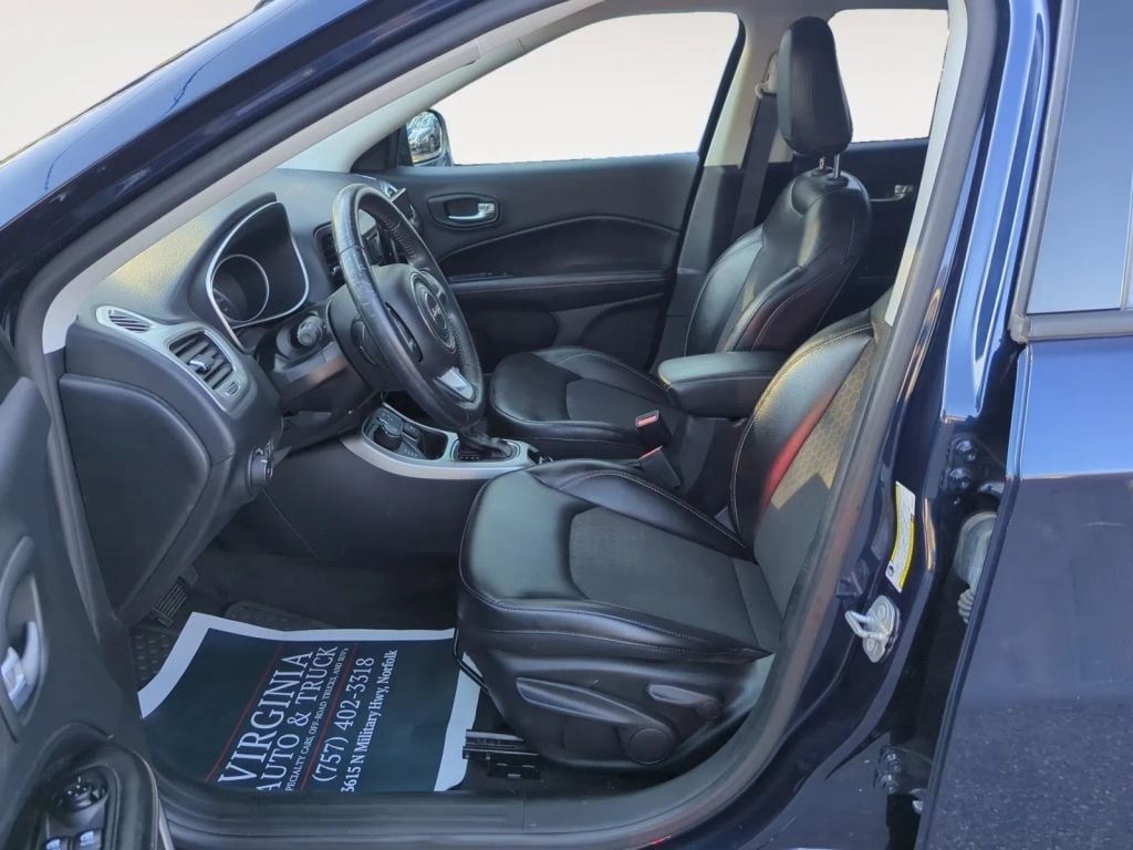 Pre-Owned 2018 JEEP COMPASS LATITUDE SPORT UTILITY 4D - photo - 2