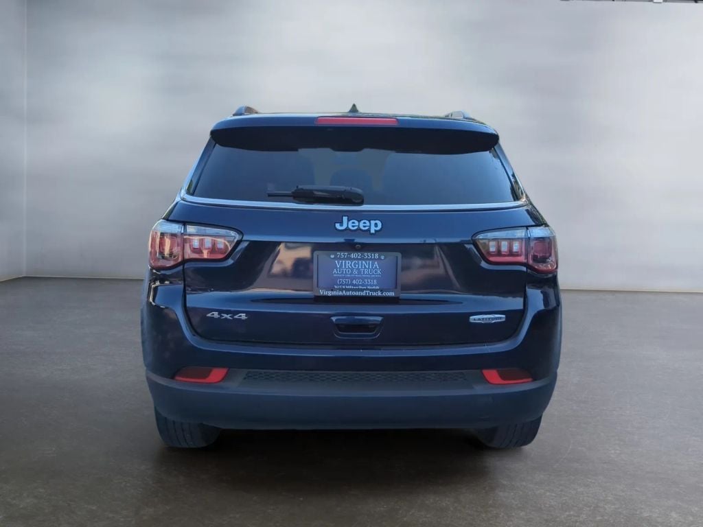 Pre-Owned 2018 JEEP COMPASS LATITUDE SPORT UTILITY 4D - photo - 11