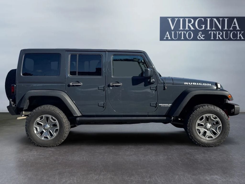 Pre-Owned 2017 JEEP WRANGLER UNLIMITED RUBICON SPORT UTILITY 4D - photo - 8