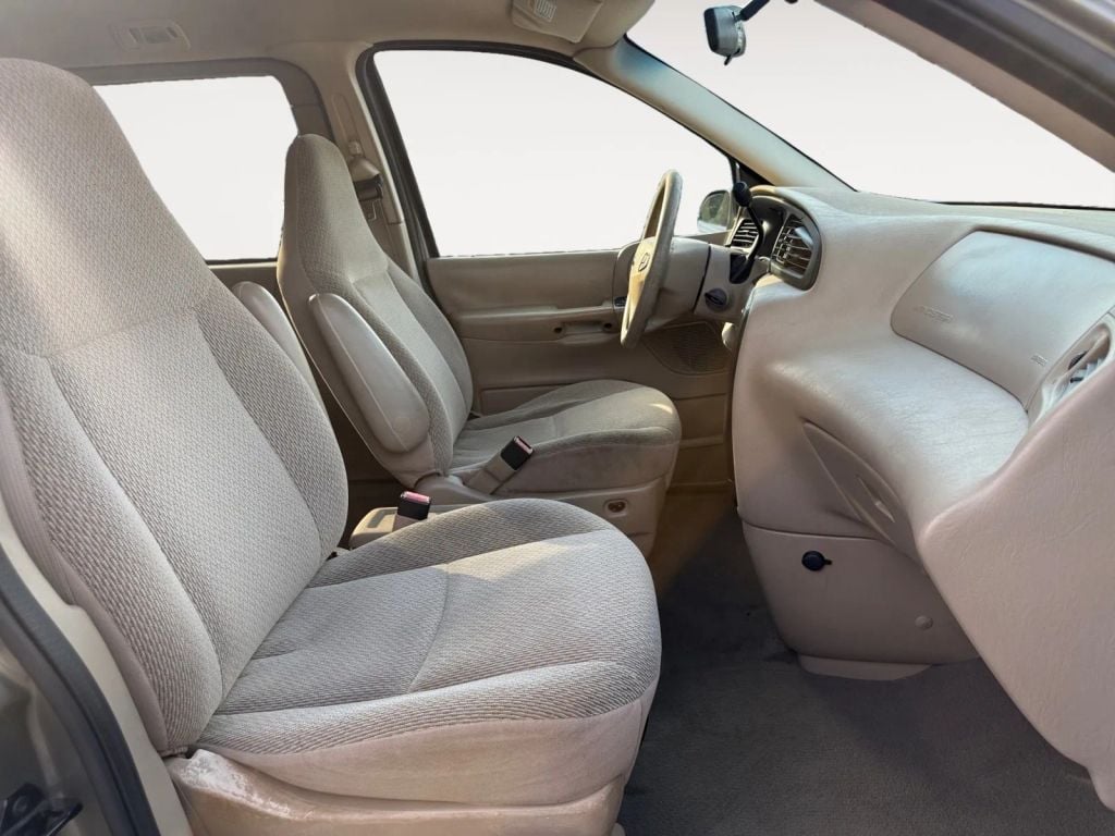 Pre-Owned 2003 FORD WINDSTAR PASSENGER LX MINIVAN 4D - photo - 2
