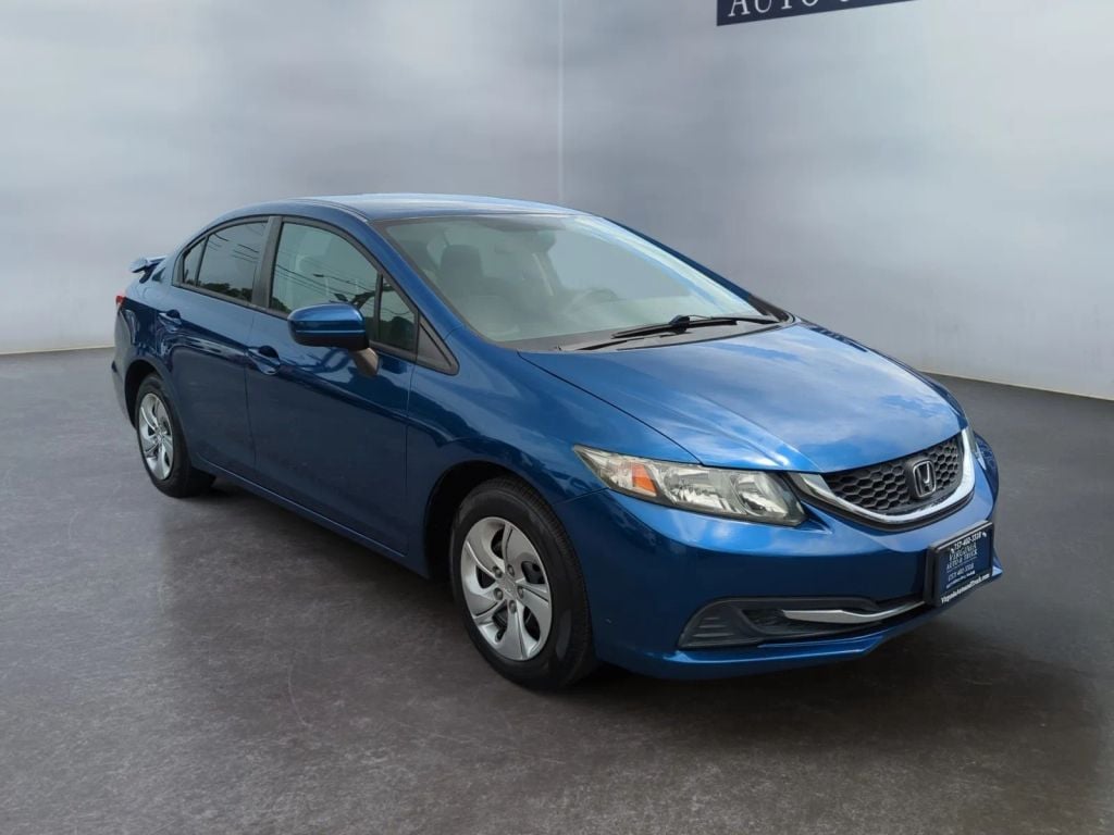 Pre-Owned 2015 HONDA CIVIC LX SEDAN 4D - photo - 8
