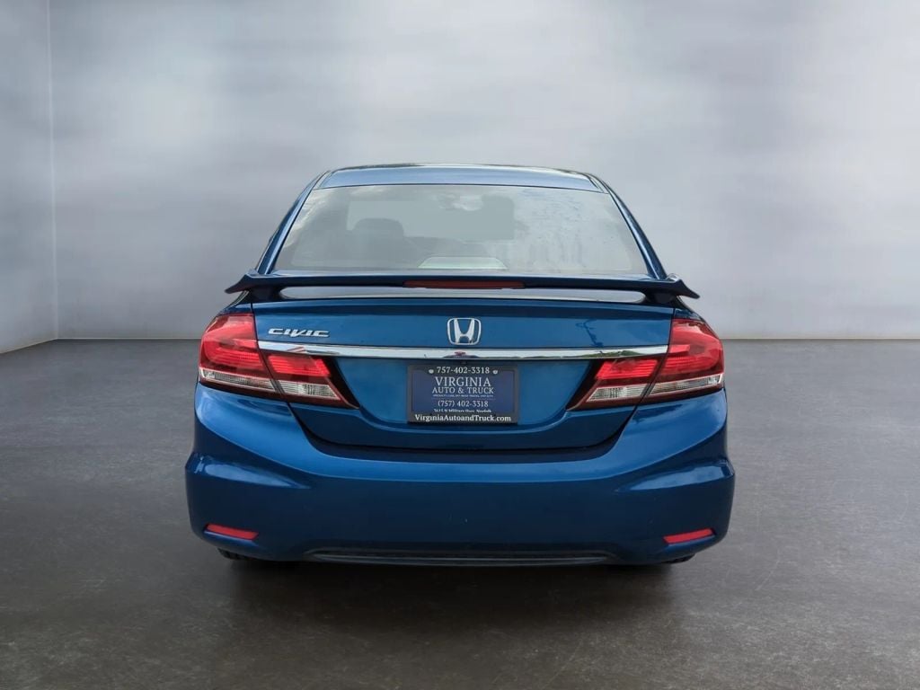 Pre-Owned 2015 HONDA CIVIC LX SEDAN 4D - photo - 11