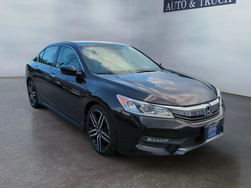 Pre-Owned 2017 HONDA ACCORD SPORT SE SEDAN 4D - photo - 8